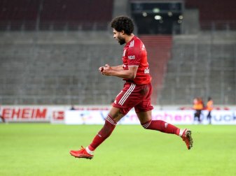 War mit drei Toren und zwei Vorlagen gegen den VfB Stuttgart äußerst erfolgreich: Bayerns Serge Gnabry. Foto: Tom Weller/dpa War mit drei Toren und zwei Vorlagen gegen den VfB Stuttgart äußerst erfolgreich: Bayerns Serge Gnabry. Foto: Tom Weller/dpa