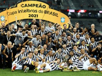 Atletico Mineiro feiert seinen zweiten Pokalsieg Atletico Mineiro feiert seinen zweiten Pokalsieg