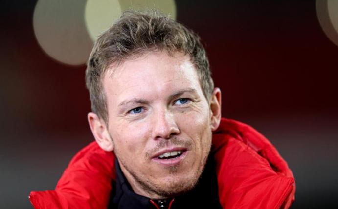 Muss beim FC Bayern Ausfälle im Mittelfeld kompensieren: Münchens Cheftrainer Julian Nagelsmann. Foto: Tom Weller/dpa