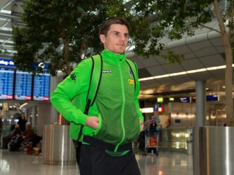 Neu-Gladbacher Jonas Hofmann ist mit etwa 7,5 Millionen Euro bislang teuerster Neueinkauf der Bundesliga. Foto: Guido Kirchner(Guido Kirchner) Neu-Gladbacher Jonas Hofmann ist mit etwa 7,5 Millionen Euro bislang teuerster Neueinkauf der Bundesliga. Foto: Guido Kirchner(Guido Kirchner)