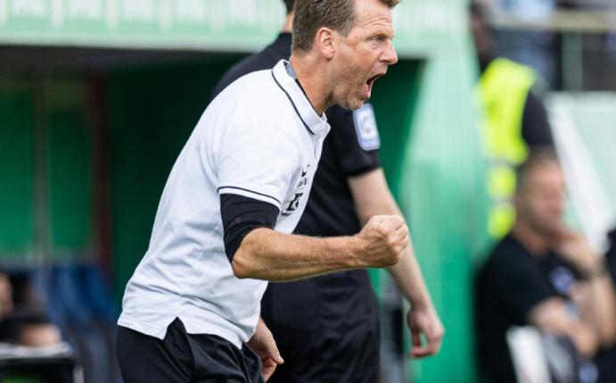 Meppen mit Trainer Rico Schmitt ist jetzt Dritter