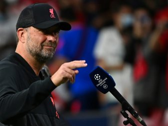 Klopp: Impfstatus spielt bei Transfers eine Rolle Klopp: Impfstatus spielt bei Transfers eine Rolle