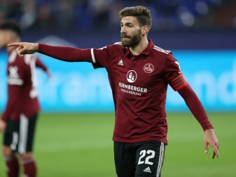 Enrico Valentini verlängert beim FC Nürnberg Enrico Valentini verlängert beim FC Nürnberg