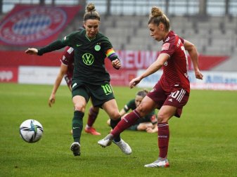 Die Fußballerinnen des FC Bayern München und des VfL Wolfsburg haben namhafte Gegner zugelost bekommen. Foto: Angelika Warmuth/dpa Die Fußballerinnen des FC Bayern München und des VfL Wolfsburg haben namhafte Gegner zugelost bekommen. Foto: Angelika Warmuth/dpa