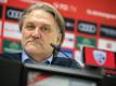 Ingolstadts Geschäftsführer Dietmar Beiersdorfer wünscht sich geimpfte Spieler. Foto: Stefan Puchner/dpa
