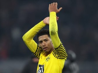 Bellingham über Corona-Impfung: „Fußballer haben Plattform in der Gesellschaft“ Bellingham über Corona-Impfung: „Fußballer haben Plattform in der Gesellschaft“