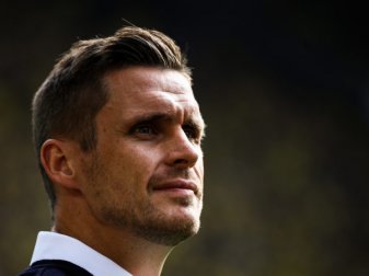 Sebastian Kehl hat sich im Interview zur kommenden Champions League-Saison des BVB geäußert sowie seine Einschätzung zu einigen Dortmunder Stars abgegeben. Sebastian Kehl hat sich im Interview zur kommenden Champions League-Saison des BVB geäußert sowie seine Einschätzung zu einigen Dortmunder Stars abgegeben.