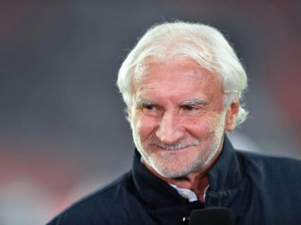 Vergibt der Werkself eine 3+ nach der Hinrunde: Leverkusens Sportchef Rudi Völler. Foto: Marius Becker/dpa Vergibt der Werkself eine 3+ nach der Hinrunde: Leverkusens Sportchef Rudi Völler. Foto: Marius Becker/dpa