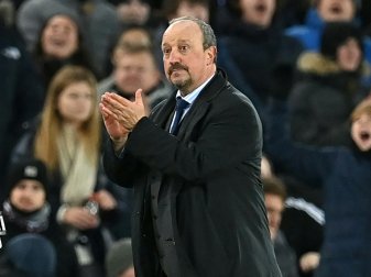 Rafael Benitez bekommt keine Mannschaft zusammen Rafael Benitez bekommt keine Mannschaft zusammen