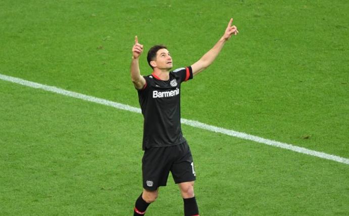 Bayer Leverkusen: Lucas Alario im Visier von Turin