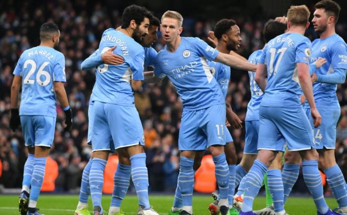 Manchester City siegt bei Torfestival gegen Leicester