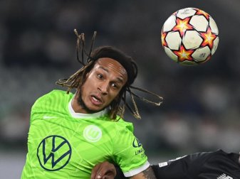 Wurde nach dem Sommer 2020 zum zweiten Mal positiv auf das Coronavirus getestet: Kevin Mbabu vom VfL Wolfsburg. Foto: Swen Pförtner/dpa Wurde nach dem Sommer 2020 zum zweiten Mal positiv auf das Coronavirus getestet: Kevin Mbabu vom VfL Wolfsburg. Foto: Swen Pförtner/dpa