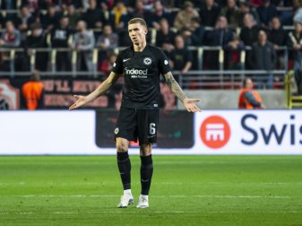 Jakic ist einer von drei Corona-Fällen bei der Eintracht Jakic ist einer von drei Corona-Fällen bei der Eintracht