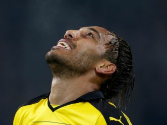 Pierre-Emerick Aubameyang schießt den BVB spät zum Sieg (Quelle: PIXATHLON/SID) Pierre-Emerick Aubameyang schießt den BVB spät zum Sieg (Quelle: PIXATHLON/SID)