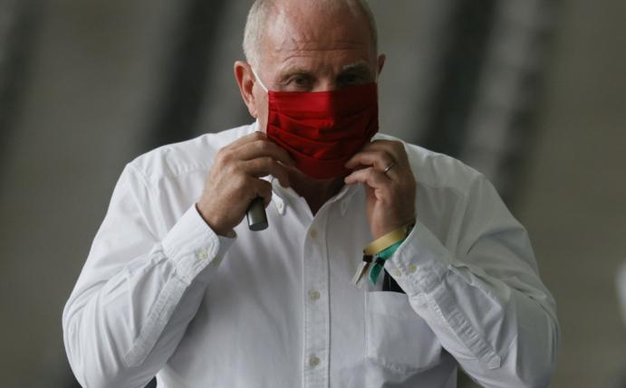 Uli Hoeneß bezieht Stellung zur Corona-Impfung