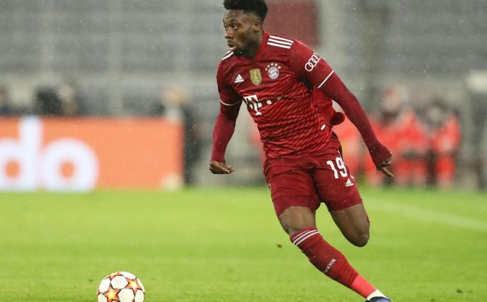 Auch Alphonso Davies wurde positiv getestet