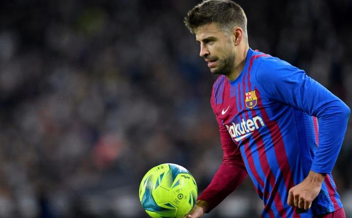 Gerard Pique veröffentlicht Kontoauszug