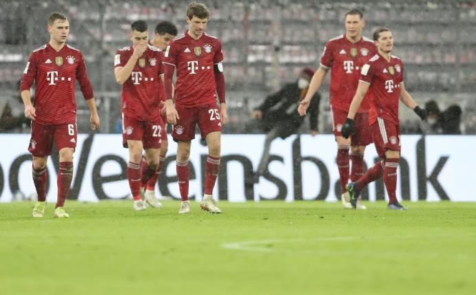 18. Spieltag: Pleite für Bayern München