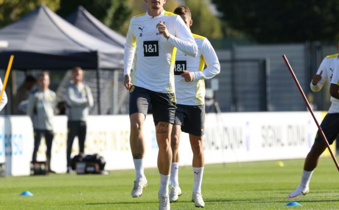 Dortmunds Marius Wolf im Mannschaftstraining 