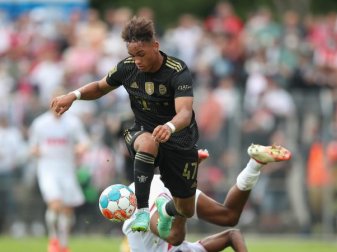 Bericht: FC Bayern lässt Armindo Sieb nicht ziehen Bericht: FC Bayern lässt Armindo Sieb nicht ziehen