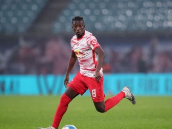 Rangnick-Wunschspieler Haidara: Newcastle will das Doppelte bezahlen Rangnick-Wunschspieler Haidara: Newcastle will das Doppelte bezahlen
