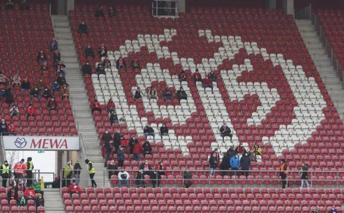 Beim Spiel gegen Bochum sind in der Mainzer Arena 1000 Fans aus der Region zugelassen. Foto: Thomas Frey/dpa