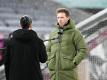 Hat mit dem FC Bayern ein dänisches Toptalent an der Angel: Trainer Julian Nagelsmann. Foto: Sven Hoppe/dpa