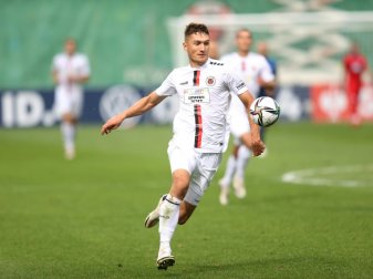 Köln wird am Wochenende nicht gegen Zwickau spielen Köln wird am Wochenende nicht gegen Zwickau spielen
