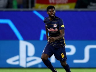 Medien: Eintracht Frankfurt verpflichtet Onguéné im Sommer Medien: Eintracht Frankfurt verpflichtet Onguéné im Sommer
