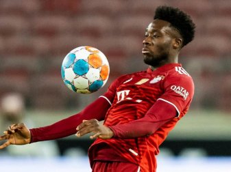 Bayern Münchens Alphonso Davies fehlt mit Herzmuskelentzündung wochenlang. Foto: Tom Weller/dpa Bayern Münchens Alphonso Davies fehlt mit Herzmuskelentzündung wochenlang. Foto: Tom Weller/dpa