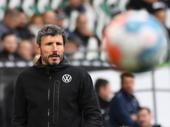 Mark van Bommel hatte zuletzt den VfL Wolfsburg trainiert. Foto: Swen Pförtner/dpa Mark van Bommel hatte zuletzt den VfL Wolfsburg trainiert. Foto: Swen Pförtner/dpa