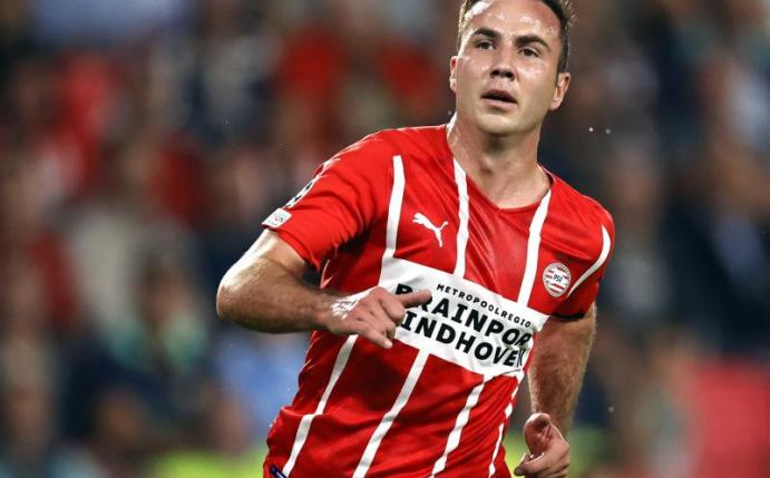 Mario Götze traf zum 1:0-Endstand für seine PSV Eindhoven gegen den FC Groningen. Foto: Maurice Van Steen/ANP/dpa