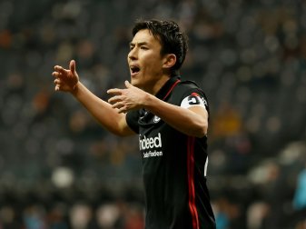 Hasebe und Eintracht Frankfurt spielen nur Remis Hasebe und Eintracht Frankfurt spielen nur Remis