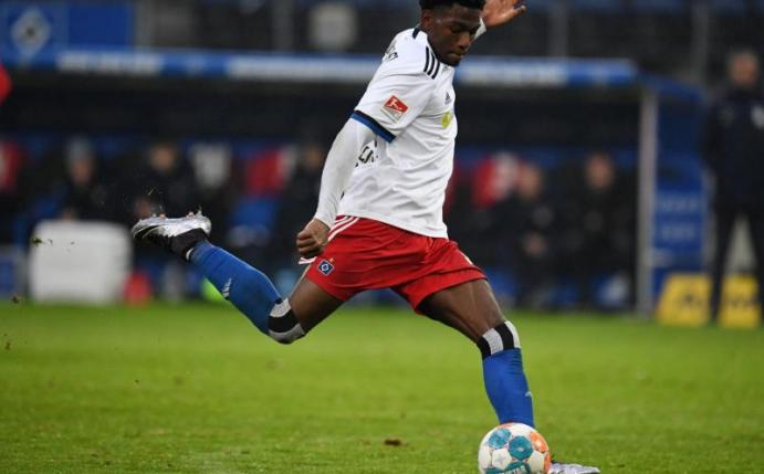 Der Vertrag von Faride Alidou beim HSV läuft am 30. Juni aus. Foto: Daniel Reinhardt/dpa