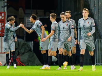 Zweitligist St. Pauli blamiert den BVB Zweitligist St. Pauli blamiert den BVB