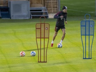 Setzt sein Aufbautraining fort: Leon Goretzka. Foto: Peter Kneffel/dpa Setzt sein Aufbautraining fort: Leon Goretzka. Foto: Peter Kneffel/dpa