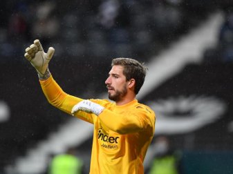 Steht Eintracht Frankfurt wieder zur Verfügung: Torwart Kevin Trapp. Foto: Arne Dedert/dpa Steht Eintracht Frankfurt wieder zur Verfügung: Torwart Kevin Trapp. Foto: Arne Dedert/dpa