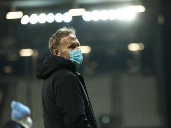 Dortmunds Geschäftsführer Hans-Joachim Watzke erwägt juristische Schritte gegen die Corona-Beschlüsse. Foto: Christian Charisius/dpa Dortmunds Geschäftsführer Hans-Joachim Watzke erwägt juristische Schritte gegen die Corona-Beschlüsse. Foto: Christian Charisius/dpa