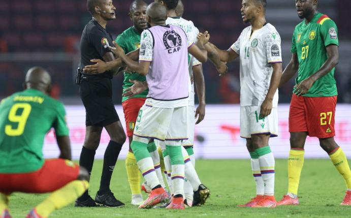 Afrika-Cup: Komoren scheitern denkbar knapp an Kamerun