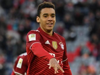 Stellt sich beim Zocken gerne selbst auf: Bayern-Profi Jamal Musiala. Foto: Sven Hoppe/dpa Stellt sich beim Zocken gerne selbst auf: Bayern-Profi Jamal Musiala. Foto: Sven Hoppe/dpa