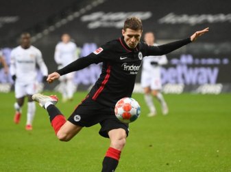 Eintracht Frankfurt soll Kaufoption bei Jakic gezogen haben Eintracht Frankfurt soll Kaufoption bei Jakic gezogen haben