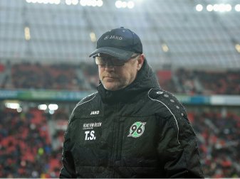 Thomas Schaaf kommt mit Hannover 96 nicht vom Fleck (Quelle: PIXATHLON/SID) Thomas Schaaf kommt mit Hannover 96 nicht vom Fleck (Quelle: PIXATHLON/SID)