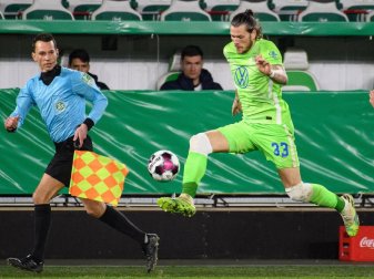 Daniel Ginczek verlässt den VfL Wolfsburg. Foto: Swen Pförtner/dpa