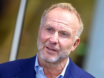Karl-Heinz Rummenigge ist inzwischen von Oliver Kahn als Vorstandsvorsitzender des FC Bayern München abgelöst worden. Foto: Arne Dedert/dpa Karl-Heinz Rummenigge ist inzwischen von Oliver Kahn als Vorstandsvorsitzender des FC Bayern München abgelöst worden. Foto: Arne Dedert/dpa