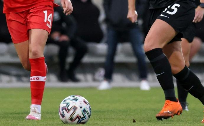 Frauen-Bundesliga: Potsdam und Sand rüsten nach