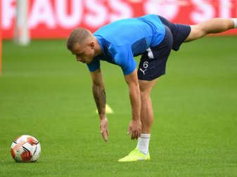 Max Meyer wechselt auf Leihbasis von Fenerbahce Istanbul zum FC Midtjylland. Foto: Arne Dedert/dpa