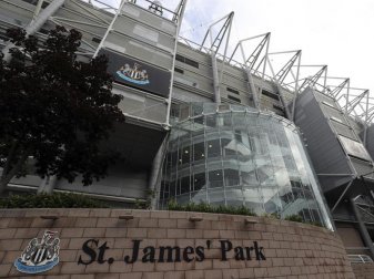 Blick auf das Stadion von Newcastle United, den St. James Park. Foto: Scott Heppell/AP/dpa Blick auf das Stadion von Newcastle United, den St. James Park. Foto: Scott Heppell/AP/dpa