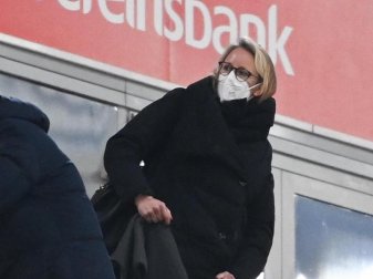 Befürchtet weiter wachsende Finanzprobleme der Fußball-Bundesligisten durch Corona: DFL-Geschäftsführerin Donata Hopfen. Foto: Sven Hoppe/dpa Befürchtet weiter wachsende Finanzprobleme der Fußball-Bundesligisten durch Corona: DFL-Geschäftsführerin Donata Hopfen. Foto: Sven Hoppe/dpa