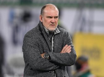 Wolfsburgs Geschäftsführer Jörg Schmadtke kritisiert den Umgang mit Eberls Rücktritt. Foto: Swen Pförtner/dpa Wolfsburgs Geschäftsführer Jörg Schmadtke kritisiert den Umgang mit Eberls Rücktritt. Foto: Swen Pförtner/dpa