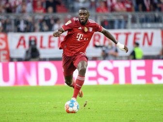 Verteidiger Dayot Upamecano trifft mit dem FC Bayern auf seine Ex-Kollegen von RB Leipzig. Foto: Matthias Balk/dpa Verteidiger Dayot Upamecano trifft mit dem FC Bayern auf seine Ex-Kollegen von RB Leipzig. Foto: Matthias Balk/dpa